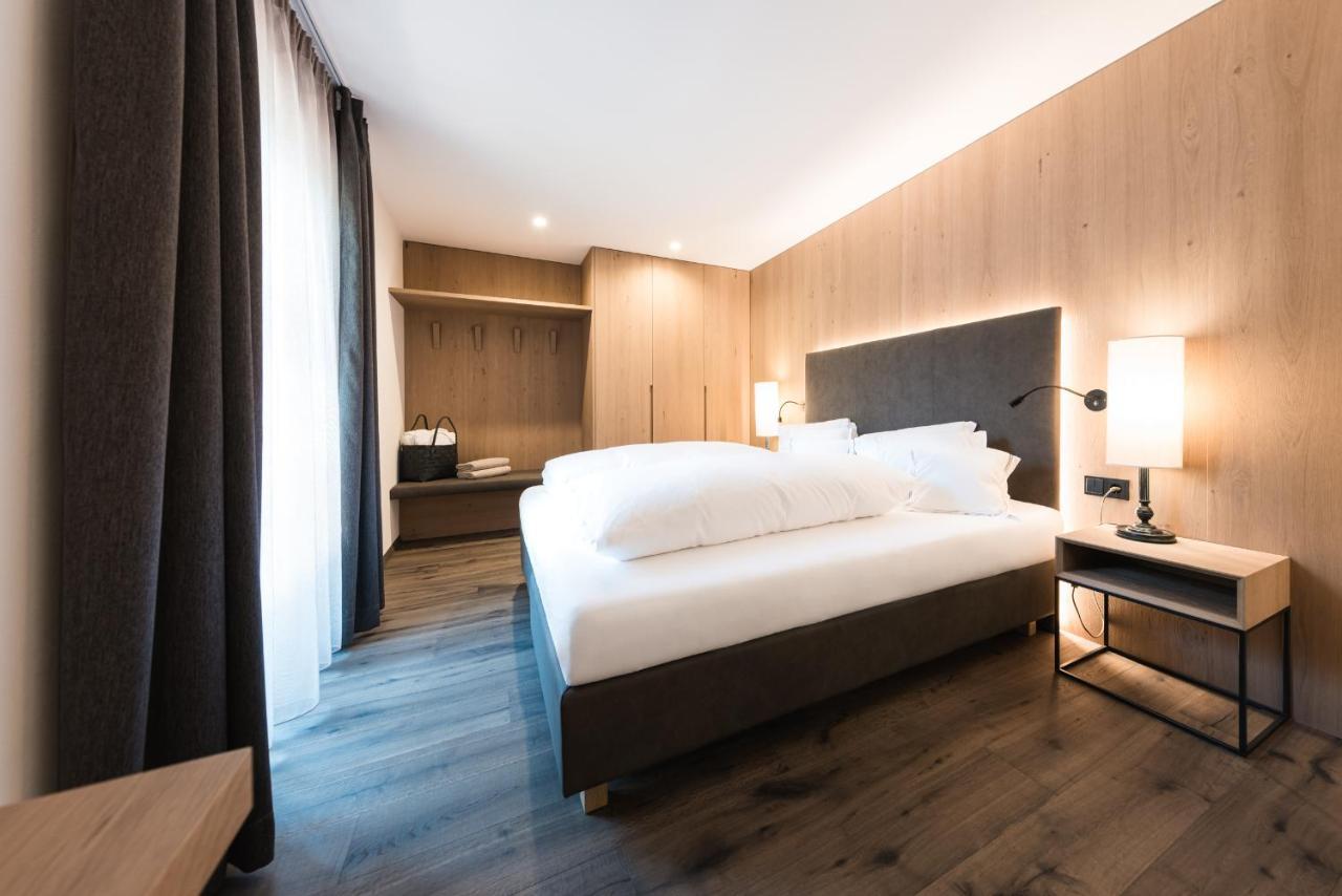 קאסטלרוטו Hotel Alpenflora מראה חיצוני תמונה