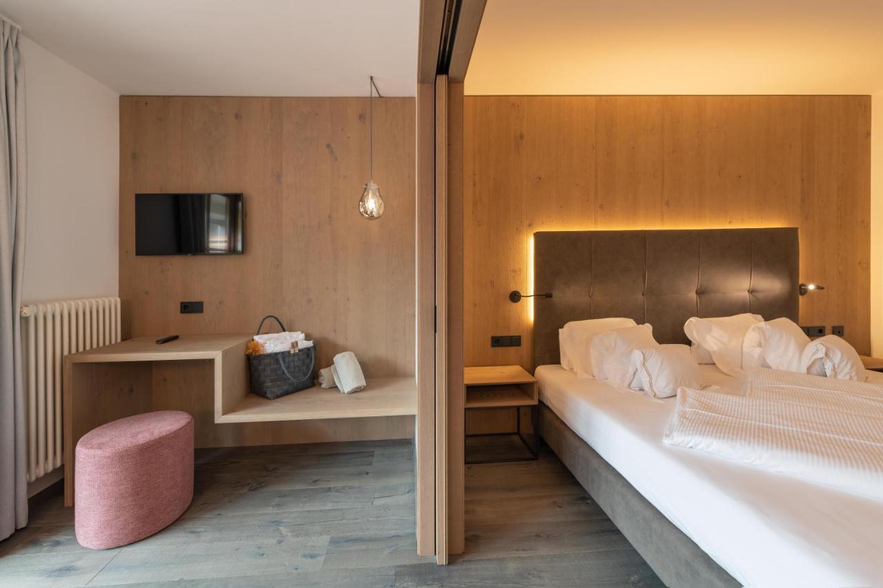 קאסטלרוטו Hotel Alpenflora מראה חיצוני תמונה